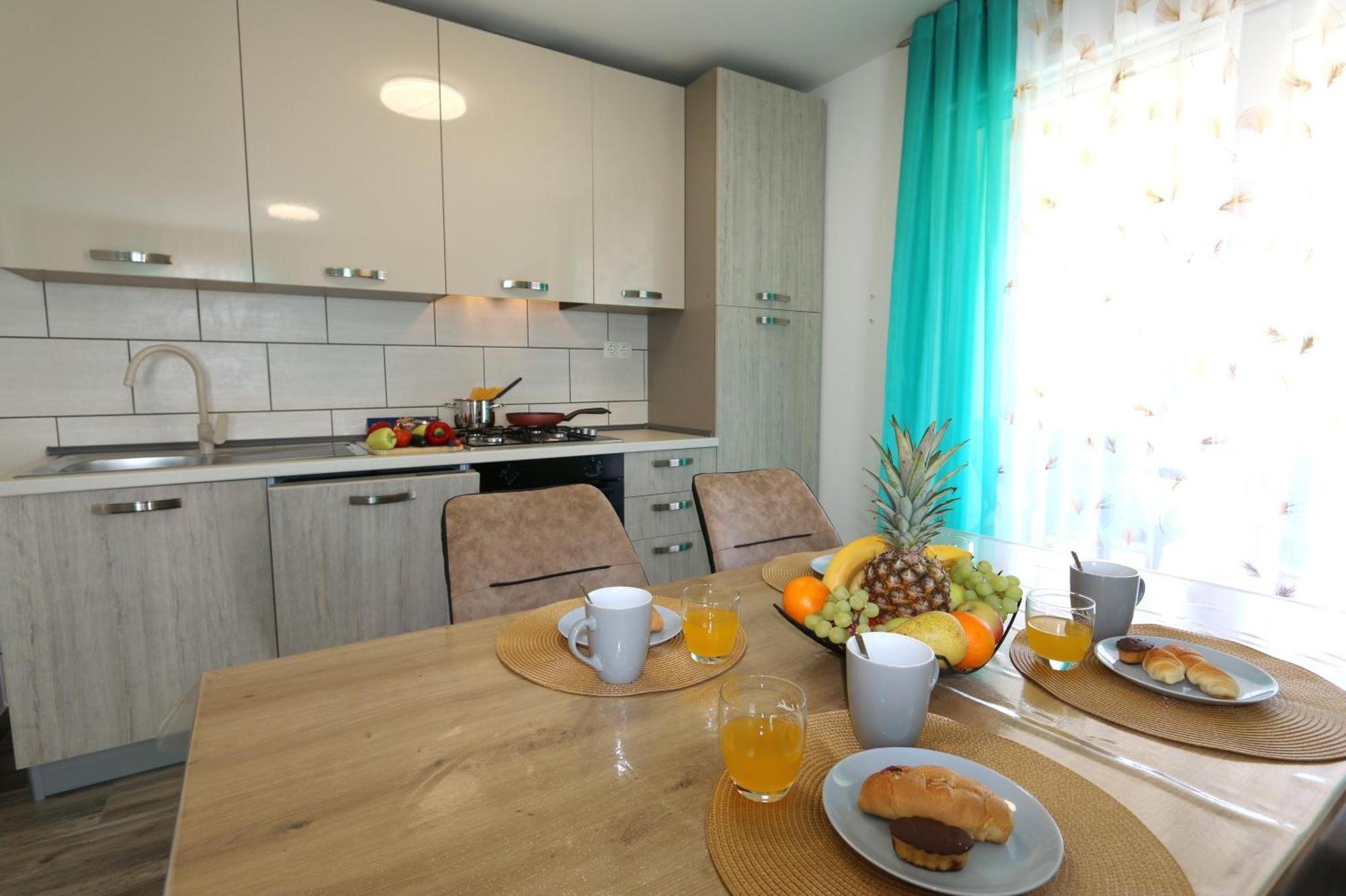 Apartments Mirjana Сило Экстерьер фото