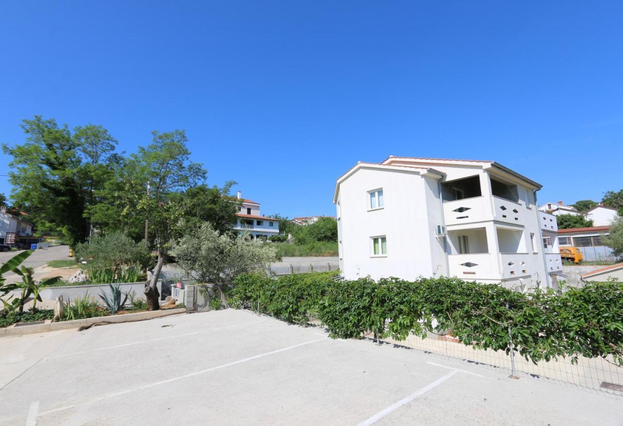 Apartments Mirjana Сило Экстерьер фото